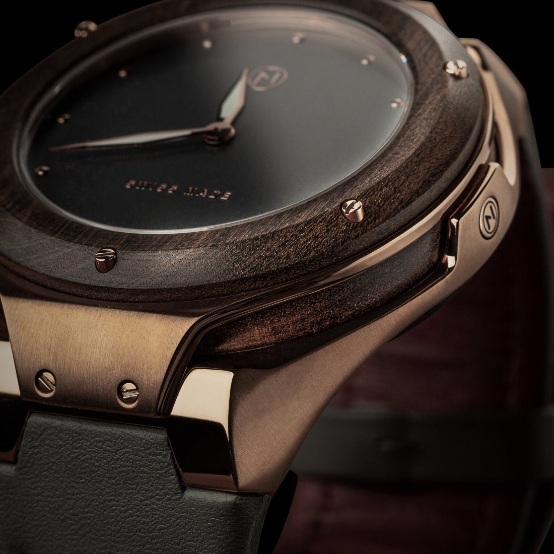 NOVE Craftsman D004-01 - Nove